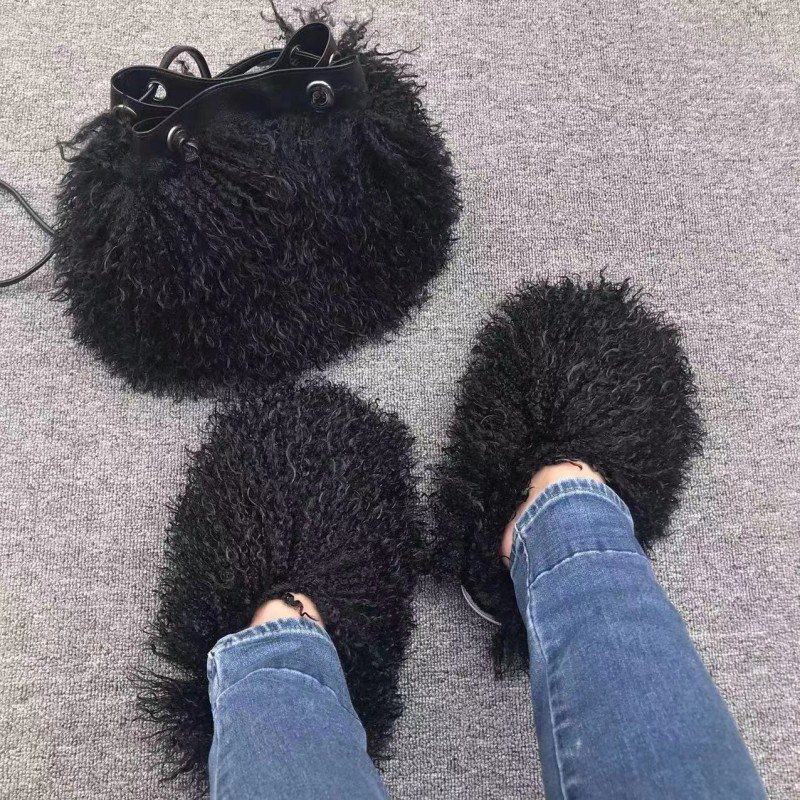 Faux Fur Slippers Fur Slides mongolian Fur Fluffy Sandals Girls Beach Home Plush Sliders Furry Flip Flops Women Shoes Woman