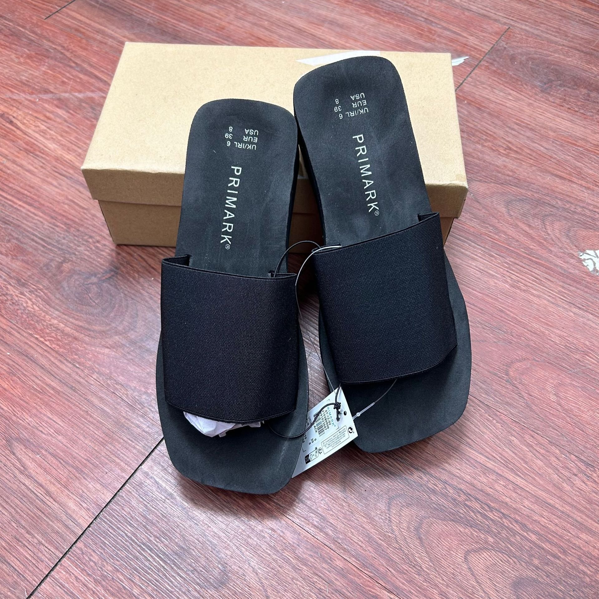 2024 Hot Selling Fashion Candy Color 4cm Platform Slippers Popular Designer Sandals Trendy Women's Slippers