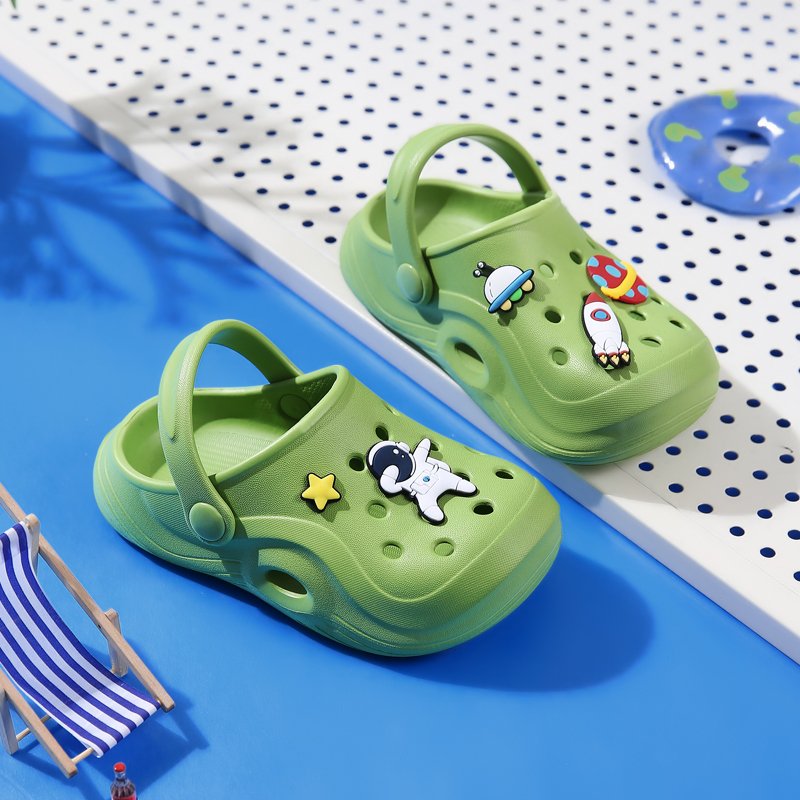 Little Kids Clogs Cute Boys Girls Non-Slip Breathable Slides Sandals Children Lightweight Slip-on Garden Clogs Toddlers