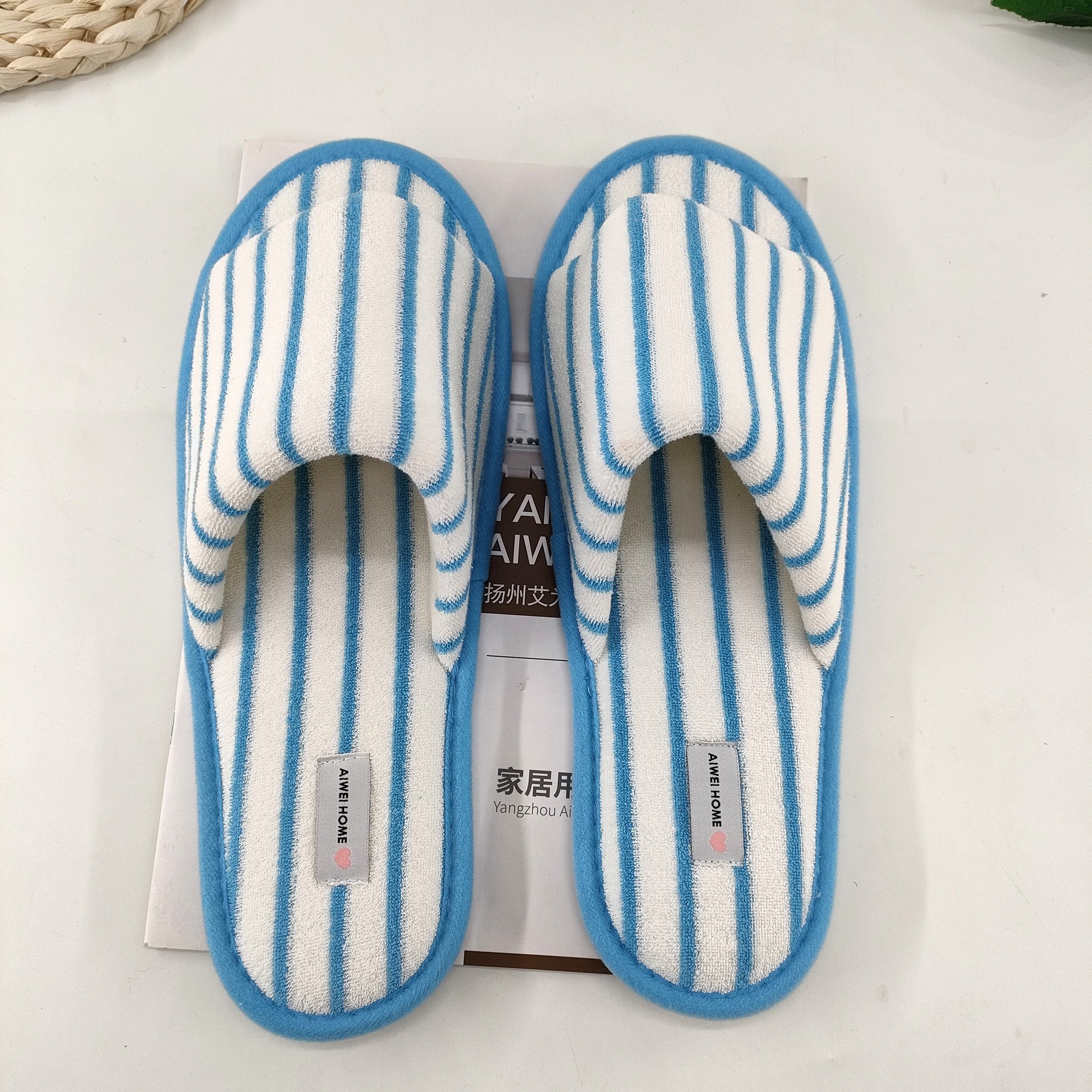 Cute Cotton Bedroom House Nonslip Soft EVA Slippers for Men Fur Custom Slides Fluffy Slippers for Women