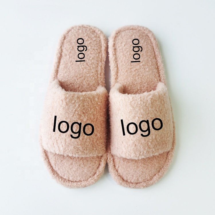 2023 Wholesale custom many styles indoor fuzzy slippers girl fashion slippers flat house plush shoes women slippers sandal