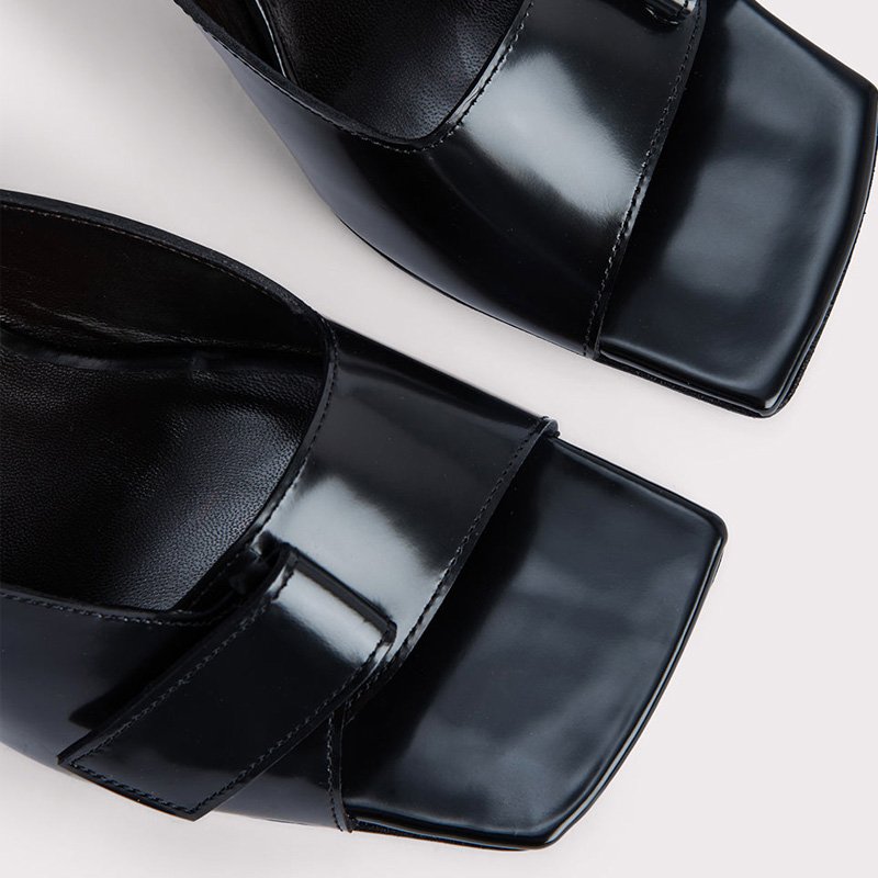 Handmade Custom Ladies' Genuine Leather Slide Slippers Sexy Thin Heel PU Insole Summer Parties Custom Heels Factory Direct
