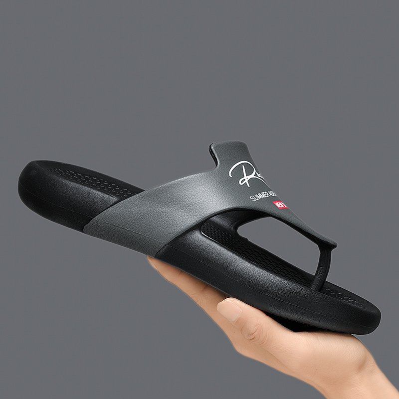 Open Toe Anti-Slip Summer Autumn Outdoor Slippers Fashion Trend Sandal Soft Rubber Slide Recyclable Flip Flops Slippers
