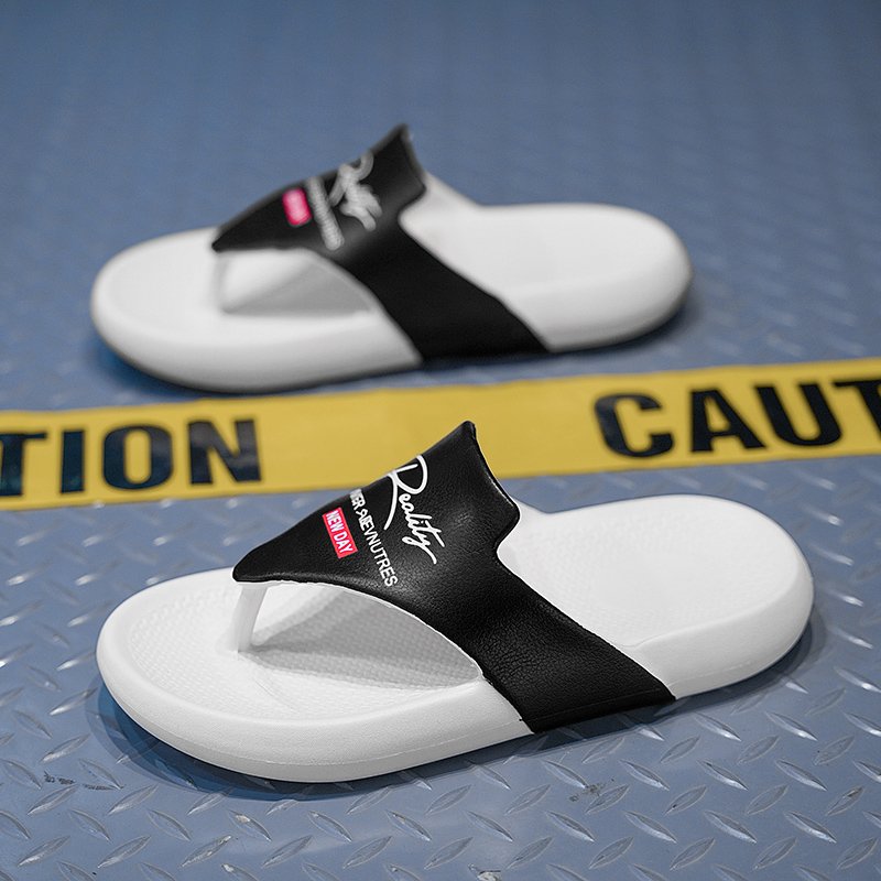 Open Toe Anti-Slip Summer Autumn Outdoor Slippers Fashion Trend Sandal Soft Rubber Slide Recyclable Flip Flops Slippers