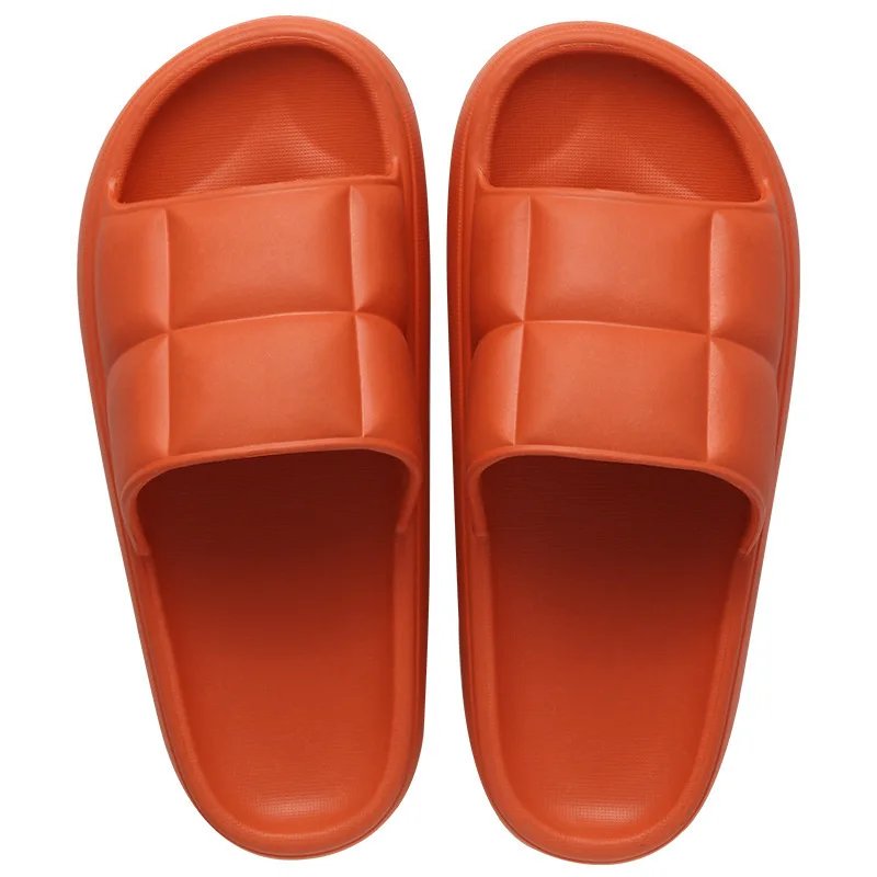 New Fashion Slippers Thick Soles Comfortable Nonslip Wear Resistant Ladies Slippers