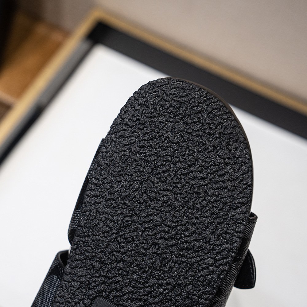 Designer Famous brand Luxury slippers Casual indoor custom slides slippers women