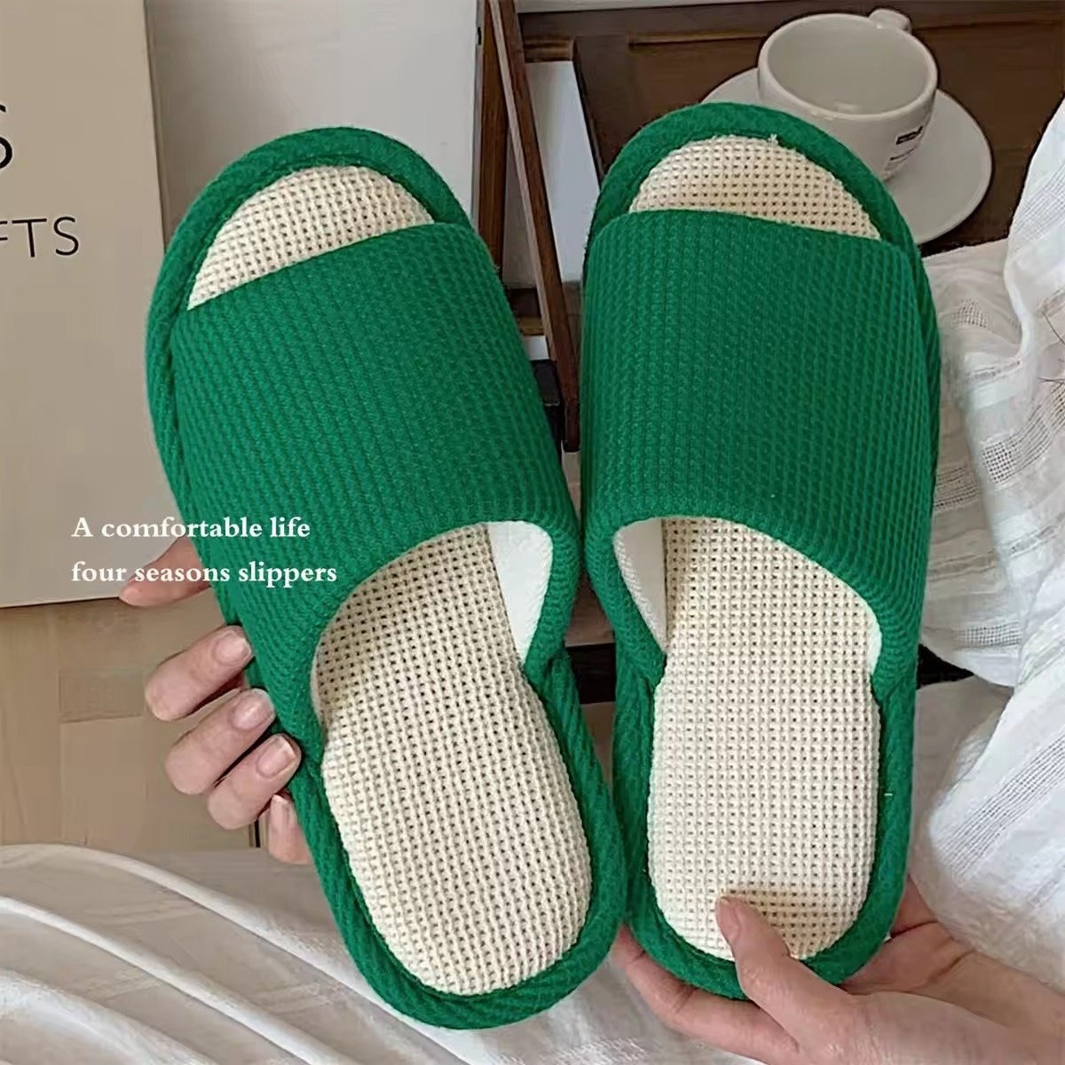 Men's Linen Indoor Slippers Four Seasons Hotel Slippers Washable Lightweight Memory Foam Non-Slip Home Shoes