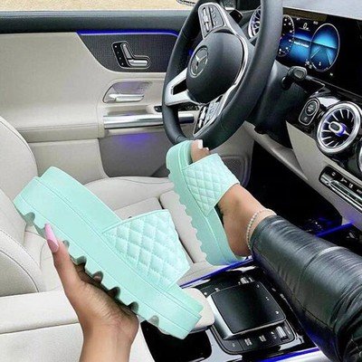 New Design Big Size Women Slides Sandal Summer Slides Slippers Women Platform Slippers