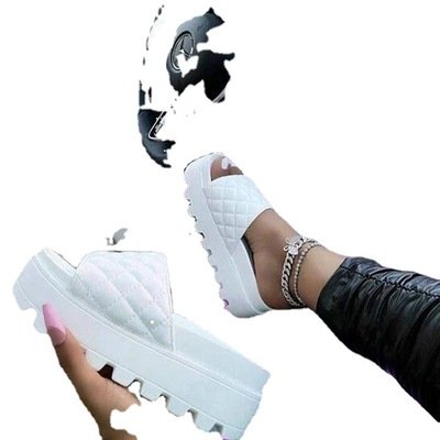 New Design Big Size Women Slides Sandal Summer Slides Slippers Women Platform Slippers