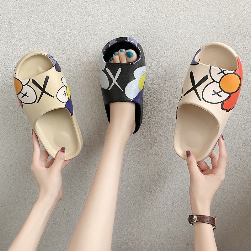 2021 trend fashion casual sports couple shoes sandals slippers beach shoes