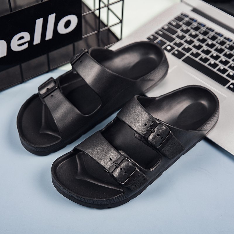 Comfortable Light Slippers Unisex Teenagers Fashion Casual Flat Slippers Men's Indoor and Outdoor Wholesale Cheap Summer EVA
