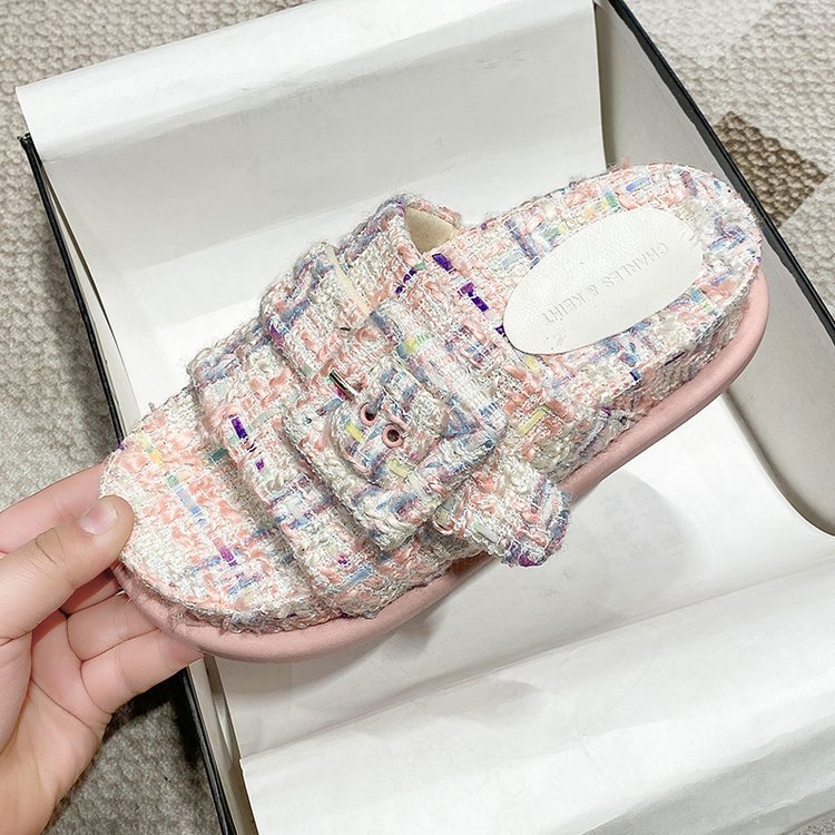 Fashion Comfort Beach Summer woman slipper Hot Sale Breathable slides slippers