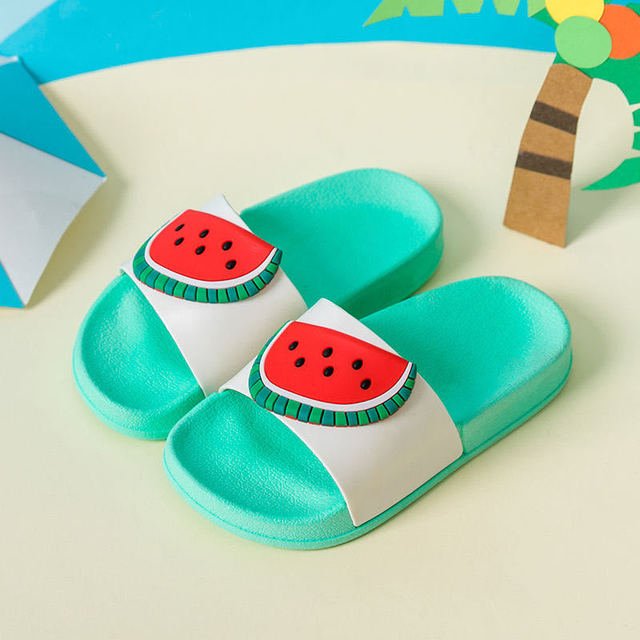 Wholesale Custom summer Cute Cartoon Animal Strawberry Shower Outdoor Beach Pool Non-slip Soft Sole pvc Slippers for kids