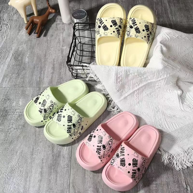 Factory Wholesale Fashion Summer Wedge Outdoor Slippers Waterproof Casual Ladies EVA Women Slides Slippers