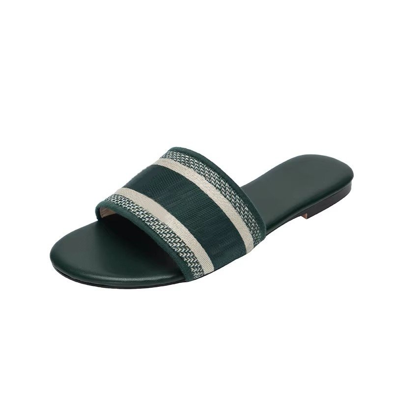 Fashion 2024 Luxury Embroidered Shoe Summer Letter shape Flat Slides Slippers Shoes Light Weight Outdoor Beach Sandals for Women