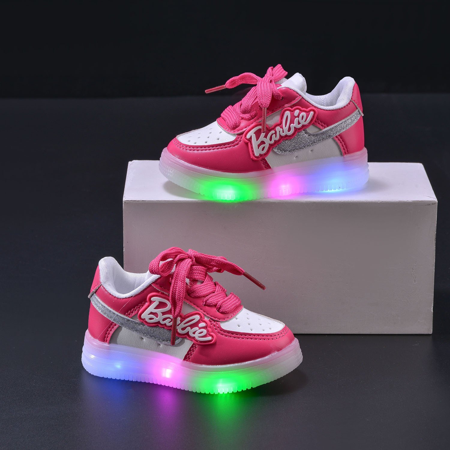 RTS Girls' Letter Shoes 2024 Spring New Girls' Soft-soled sneaker-sided Casual Children's Lights Shoes