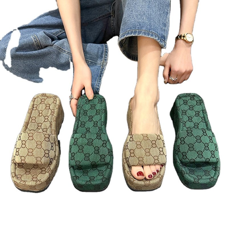 New Designer Famous Slippers For Designer Sandals For Ladies Slides Latest design slippers