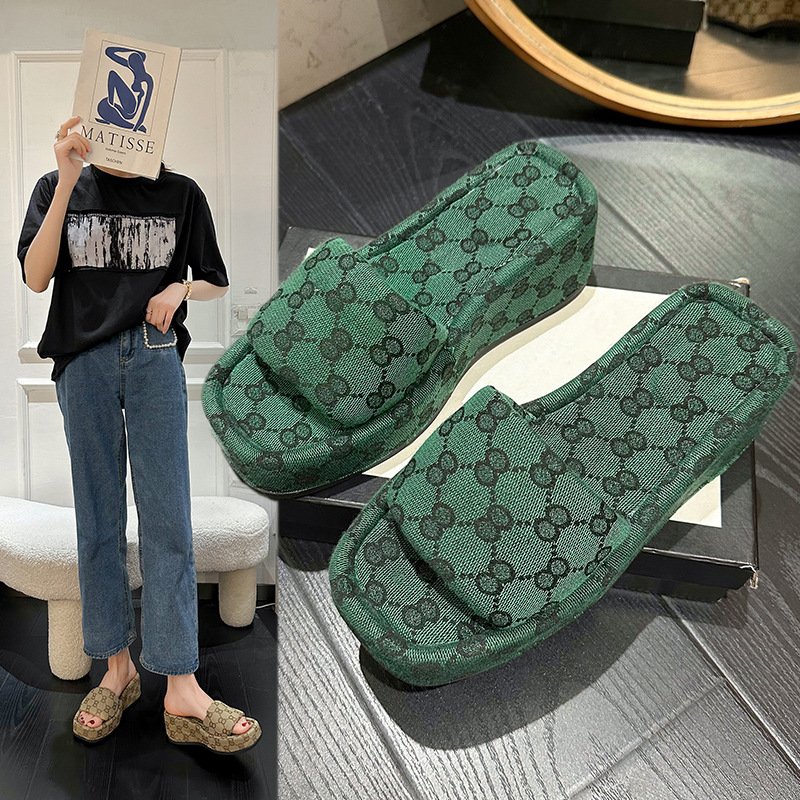 New Designer Famous Slippers For Designer Sandals For Ladies Slides Latest design slippers