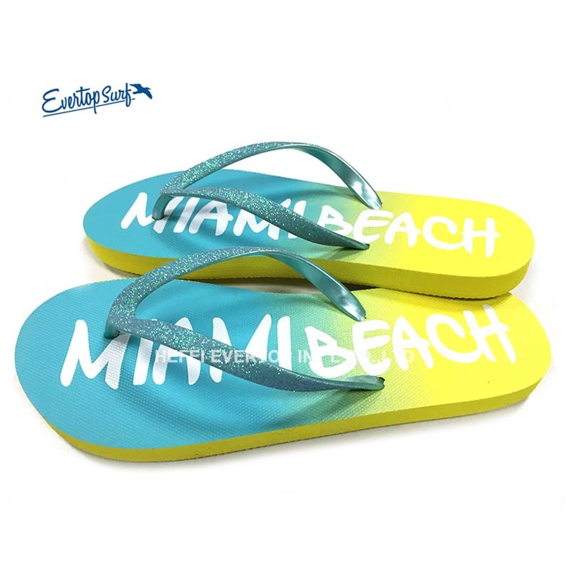 Factory direct supply summer beach slides women's slippers designer indoor flat full size flip-flops slippers