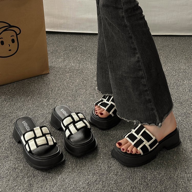 Women's Platform French sandals 2024 New summer woven slippers fashion thick bottom slide slippers for women