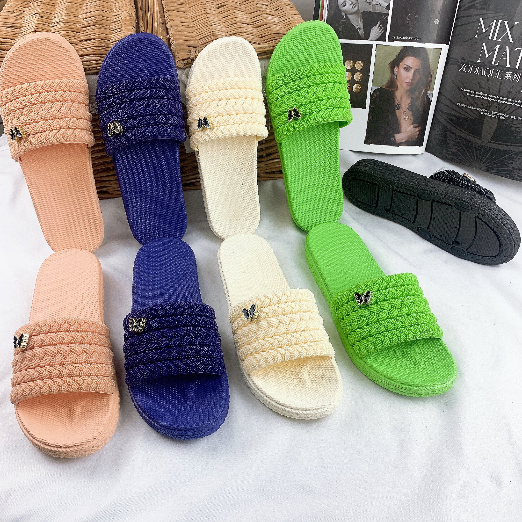 PVC Woven Straps Slides Slippers Casual Indoor & Outdoor Beach Flat Bottom Sandals
