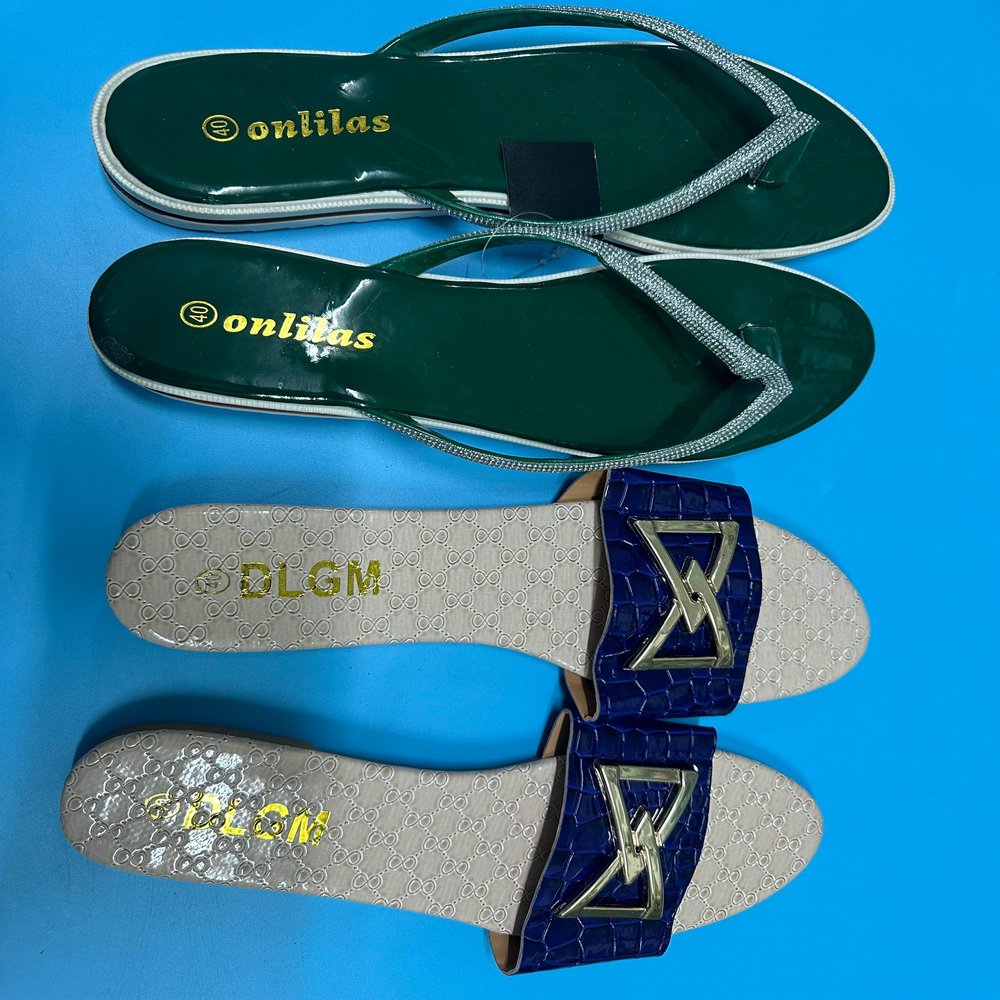1.15 Dollars Model SJX049 Slippers Size 36-41Comfortable Split-Toe Flat Slide Casual Summer Sandals For Women And Ladies
