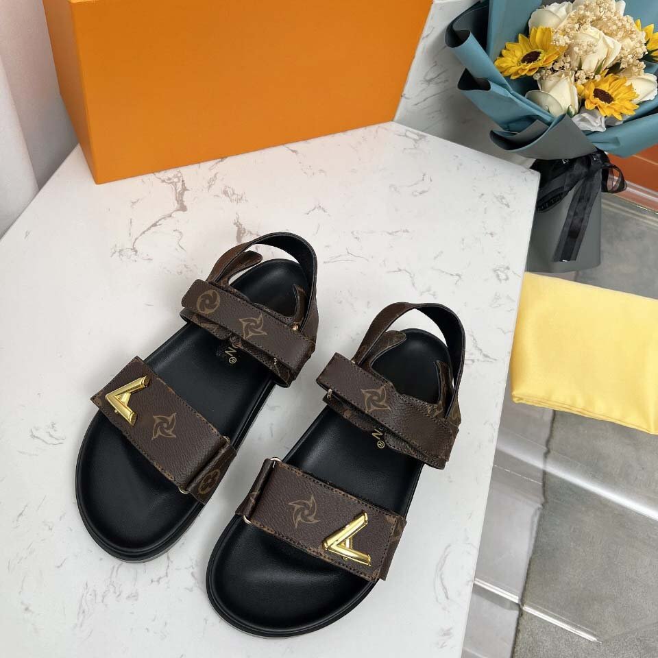 Designer Slipper Luxury Men Women Sandals Brand Slides Fashion Slippers Lady Slide Thick Bottom Design Casual Shoes Sneakers