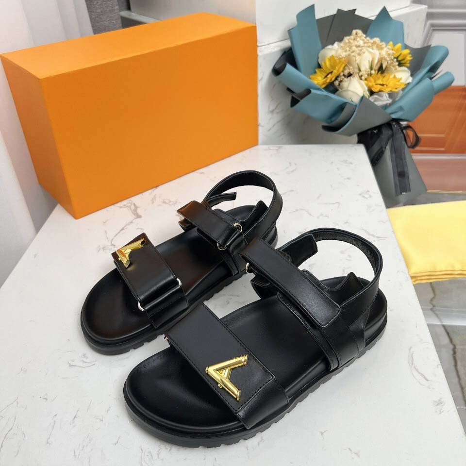 Designer Slipper Luxury Men Women Sandals Brand Slides Fashion Slippers Lady Slide Thick Bottom Design Casual Shoes Sneakers