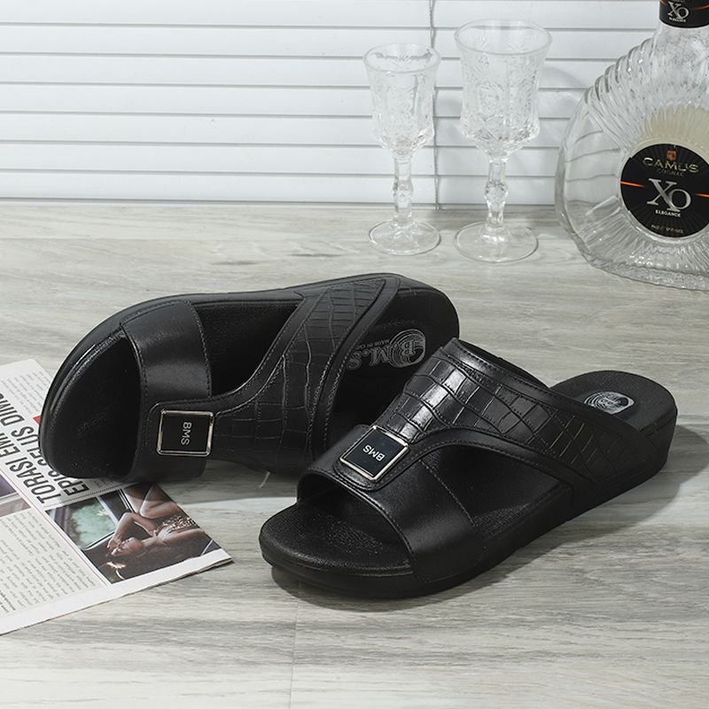 Men's Leather Slides Sandals Lightweight Open Toe Anti-slip Soft bottom Slip On Slippers Summer Outdoor Casual Beach Sandals