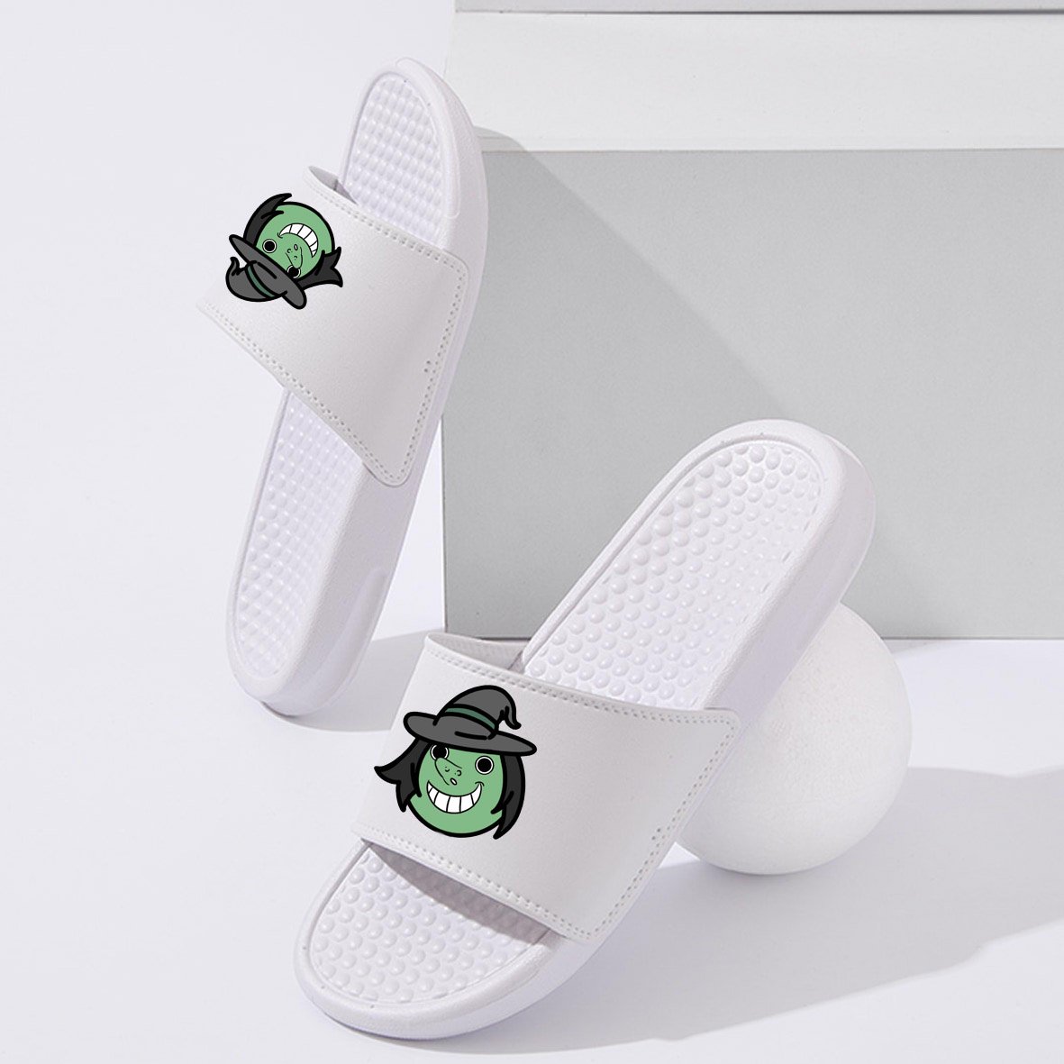 Fashion Style Summer Slippers for Women Outdoor Flat Slide Slipper Sandals Ladies Comfortable Shoes