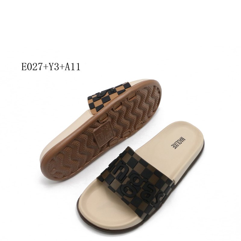 Mens Sleepers Hot Luxury Slide Sandal Home Plastic Slipper for Men Slides Slippers