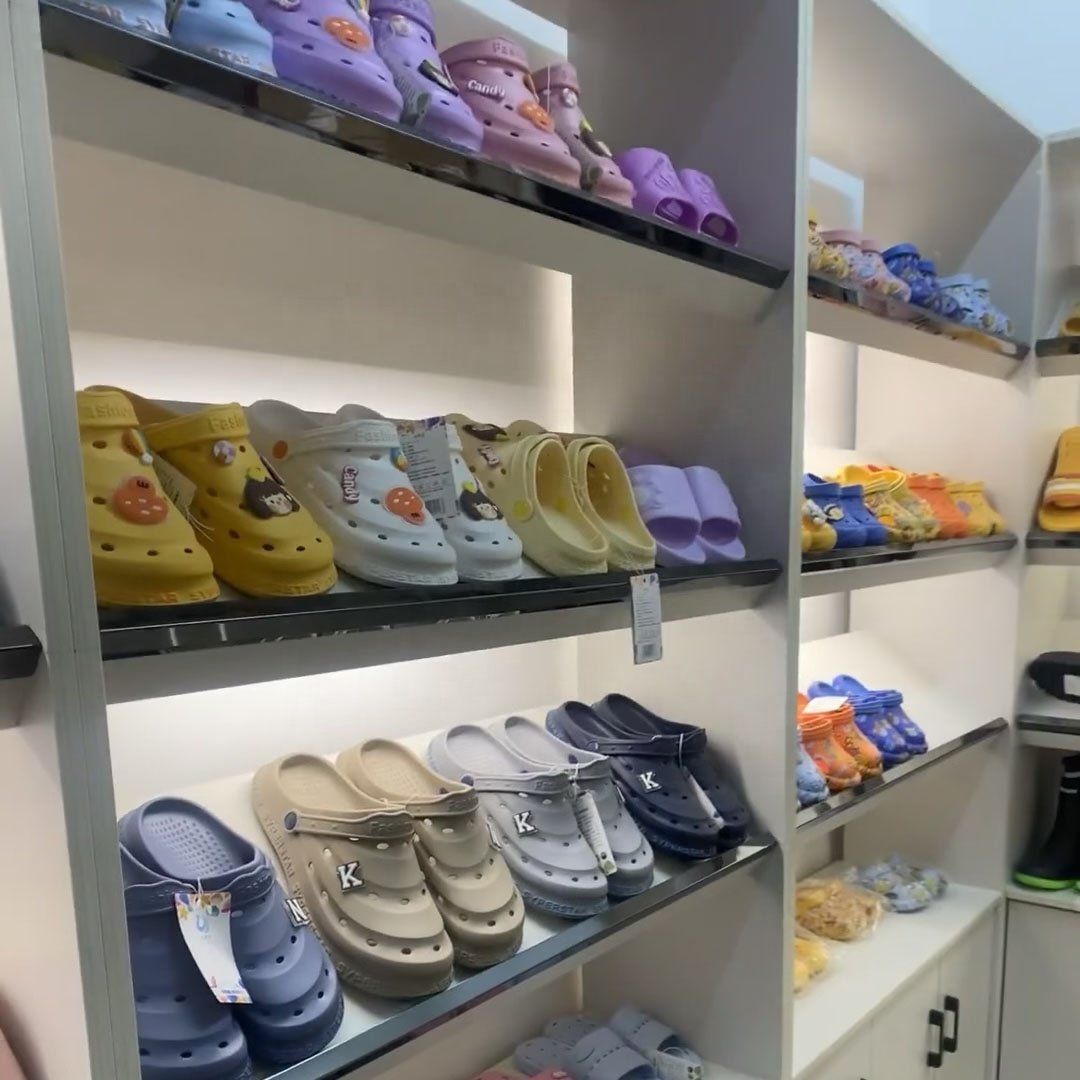 Dropshipping Slide Slippers 2024 Plush Indoor House Eva Winter Warm Indoor Cotton Winter Fur Bubble Slippers Foam Bbubble Slides