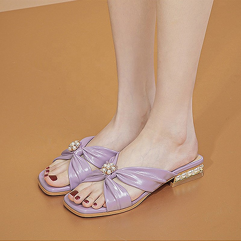 2024 Women's Summer Flat Sandals New Casual Pearl Rhinestone Open Toe Slippers with Low Heel Slide Leather Lining Rubber Insole