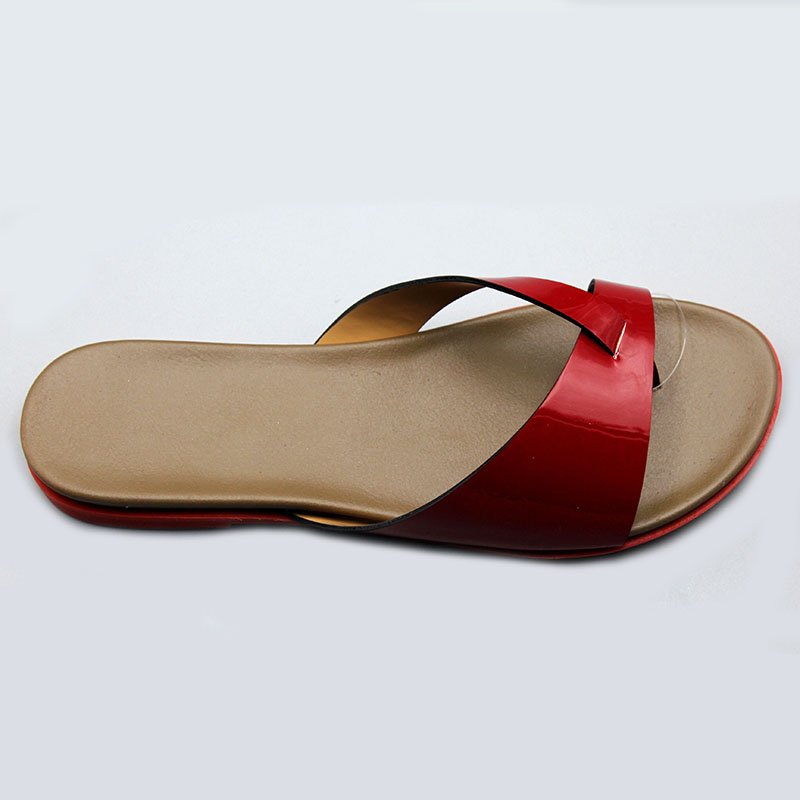 2024 latest stylish and comfortable flat slippers for ladies and women's newly designed non-slip open-toed shoes