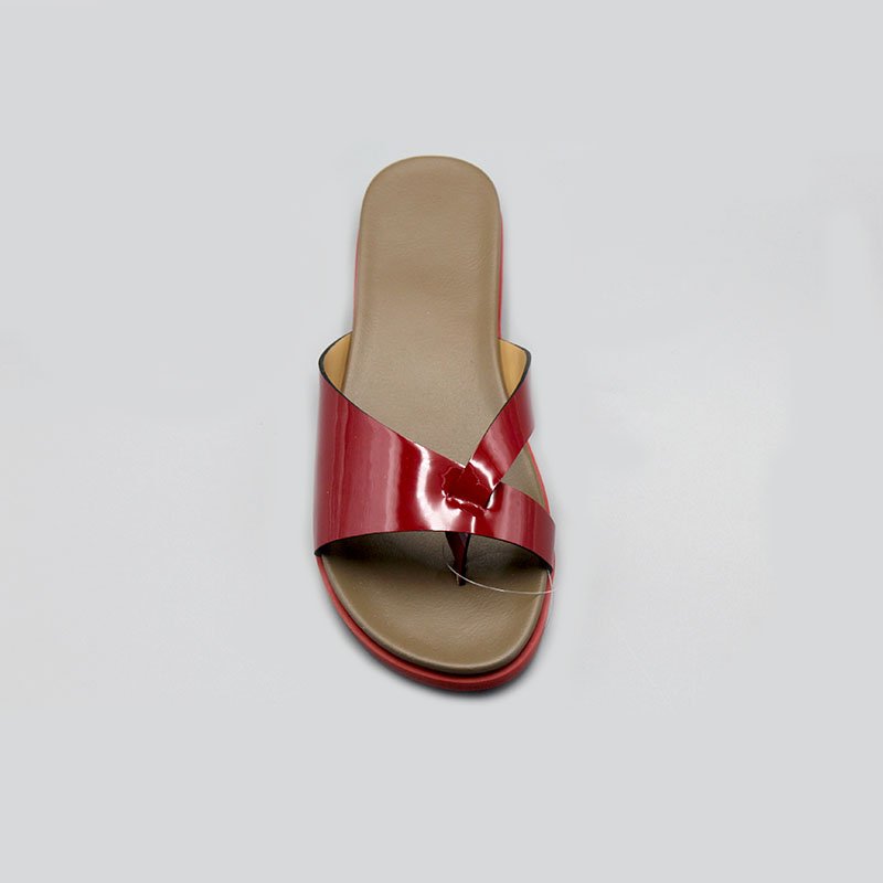 2024 latest stylish and comfortable flat slippers for ladies and women's newly designed non-slip open-toed shoes