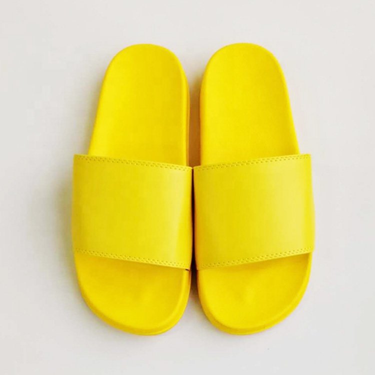 2022 New Arrival Summer Soft PU Stitched Strap Hot flat women sandals slide slippers men custom pvc slipper