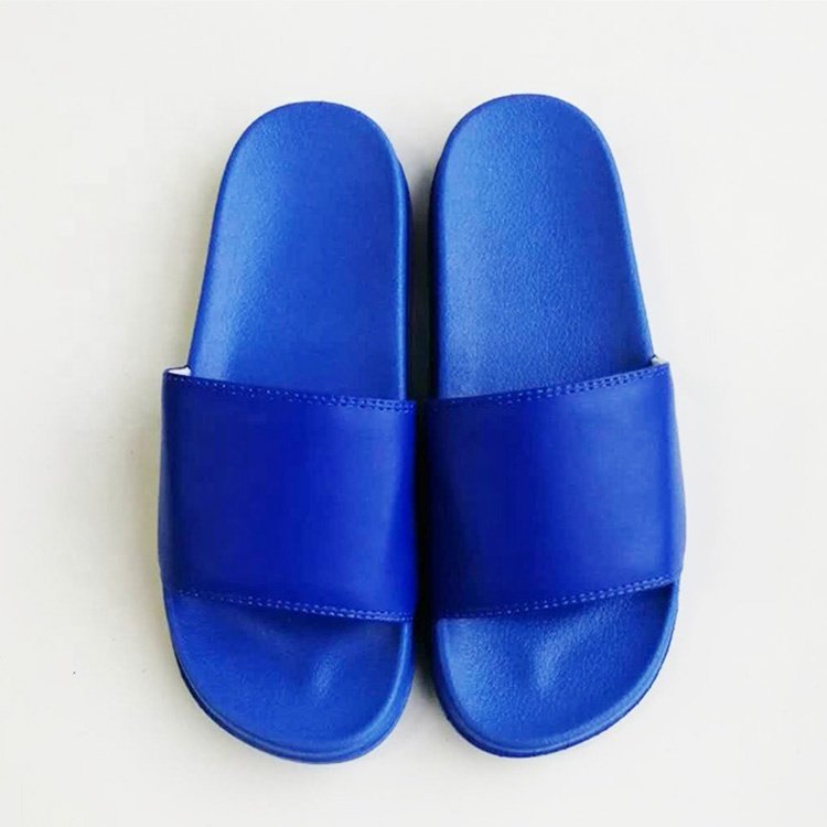 2022 New Arrival Summer Soft PU Stitched Strap Hot flat women sandals slide slippers men custom pvc slipper