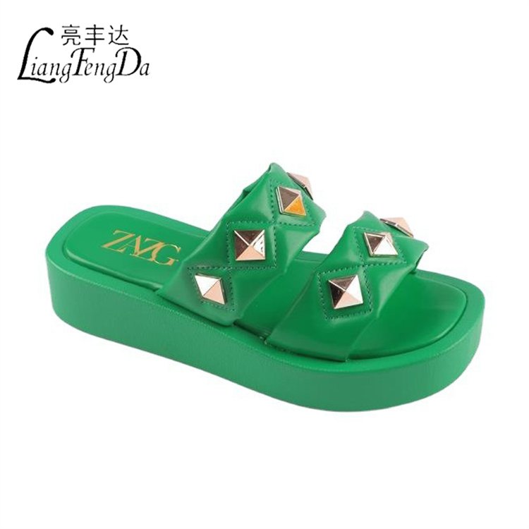 Designer Sandals Square Toe Slides Slippers for Women Platform Fashion Outdoor Ladies Sandals Heel Protection PVC Cotton Fabric