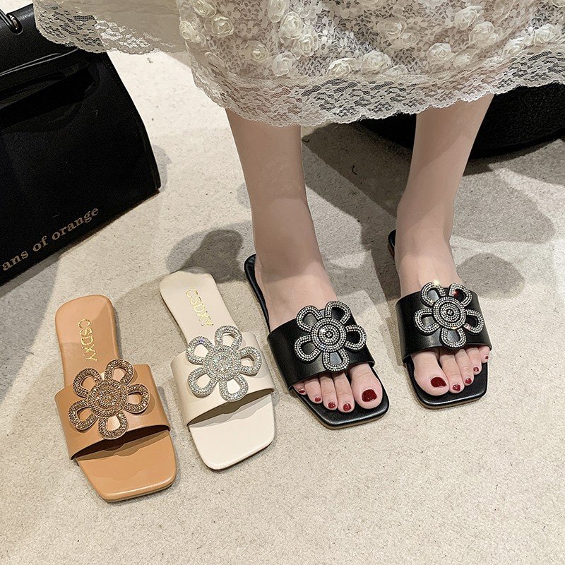 2024 New Summer Large Size Rhinestone One-Line Slippers Flat Sandals for Women