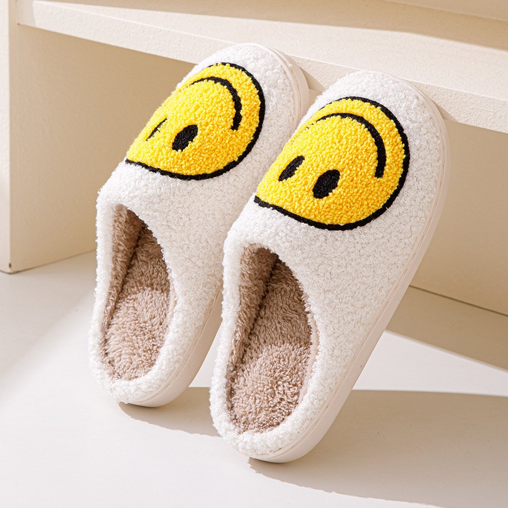 Low Price Autumn and Winter Home Cute Warm Women's Slippers Fashionable Smiling Face Thick Bottom Plush Cotton Slippers for Men