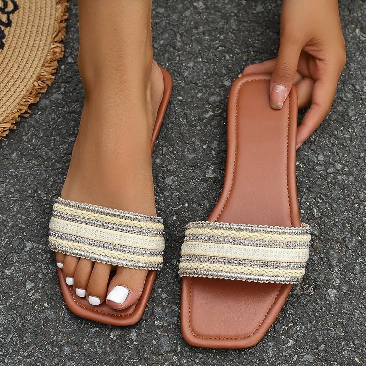 Square head straight line diamond striped flat bottomed slippers for fashionable outdoor women's sandals Slippers