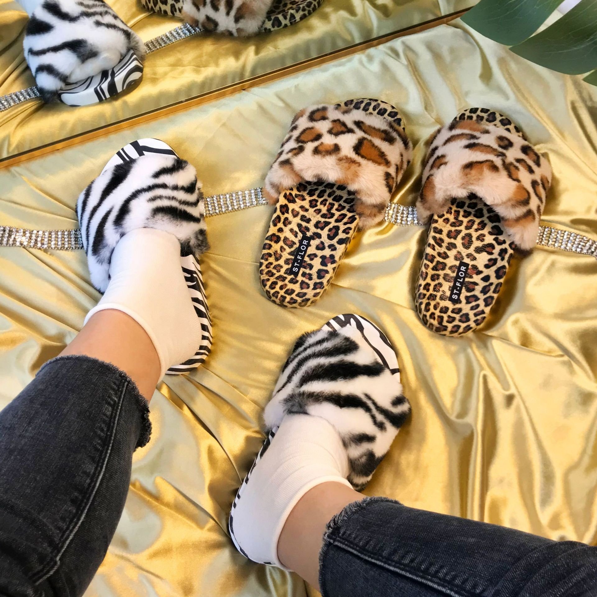 High quality summer Fur Slippers for ladies Popular sandal women slide fox fluffy slippers brown leopard print fuzzy slide
