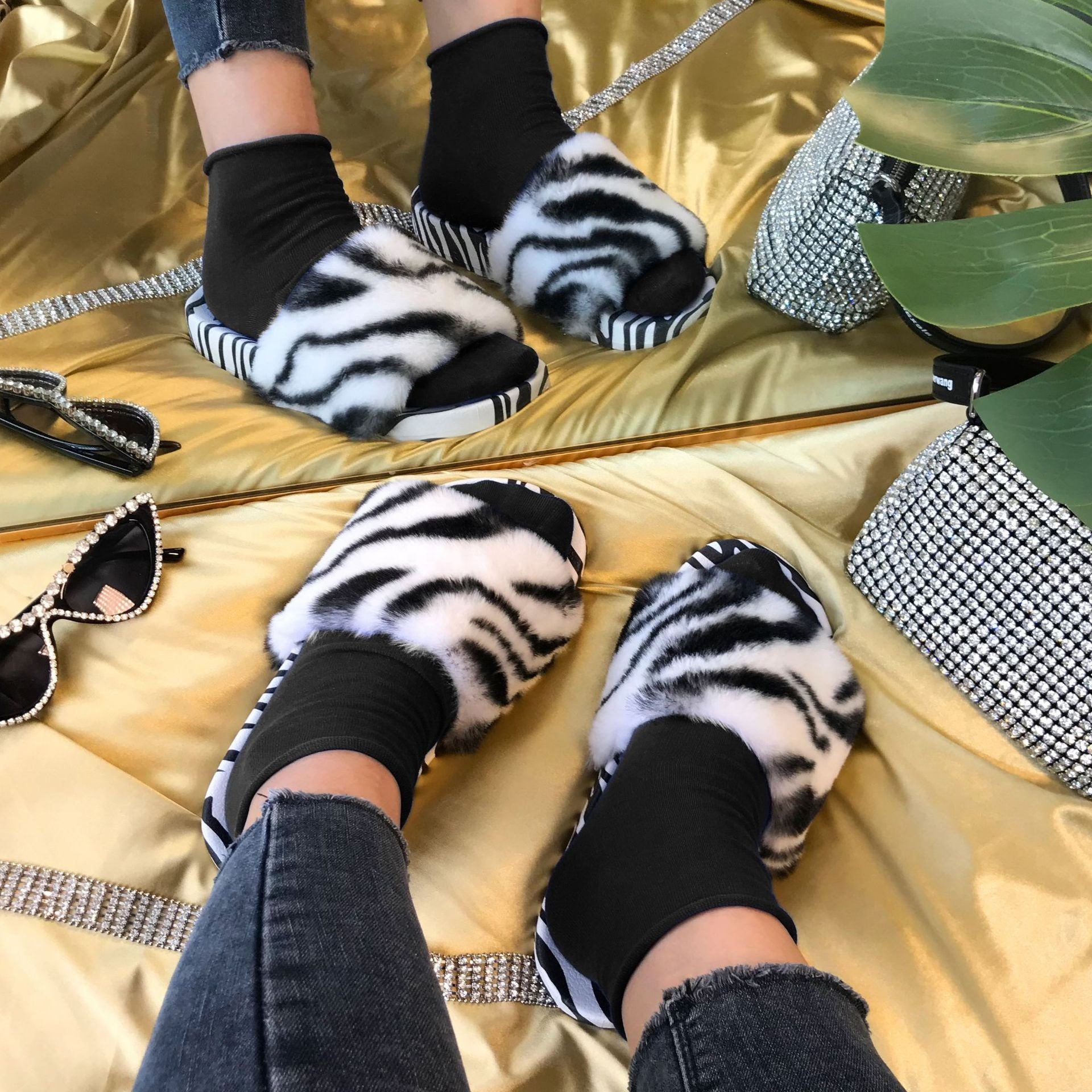 High quality summer Fur Slippers for ladies Popular sandal women slide fox fluffy slippers brown leopard print fuzzy slide