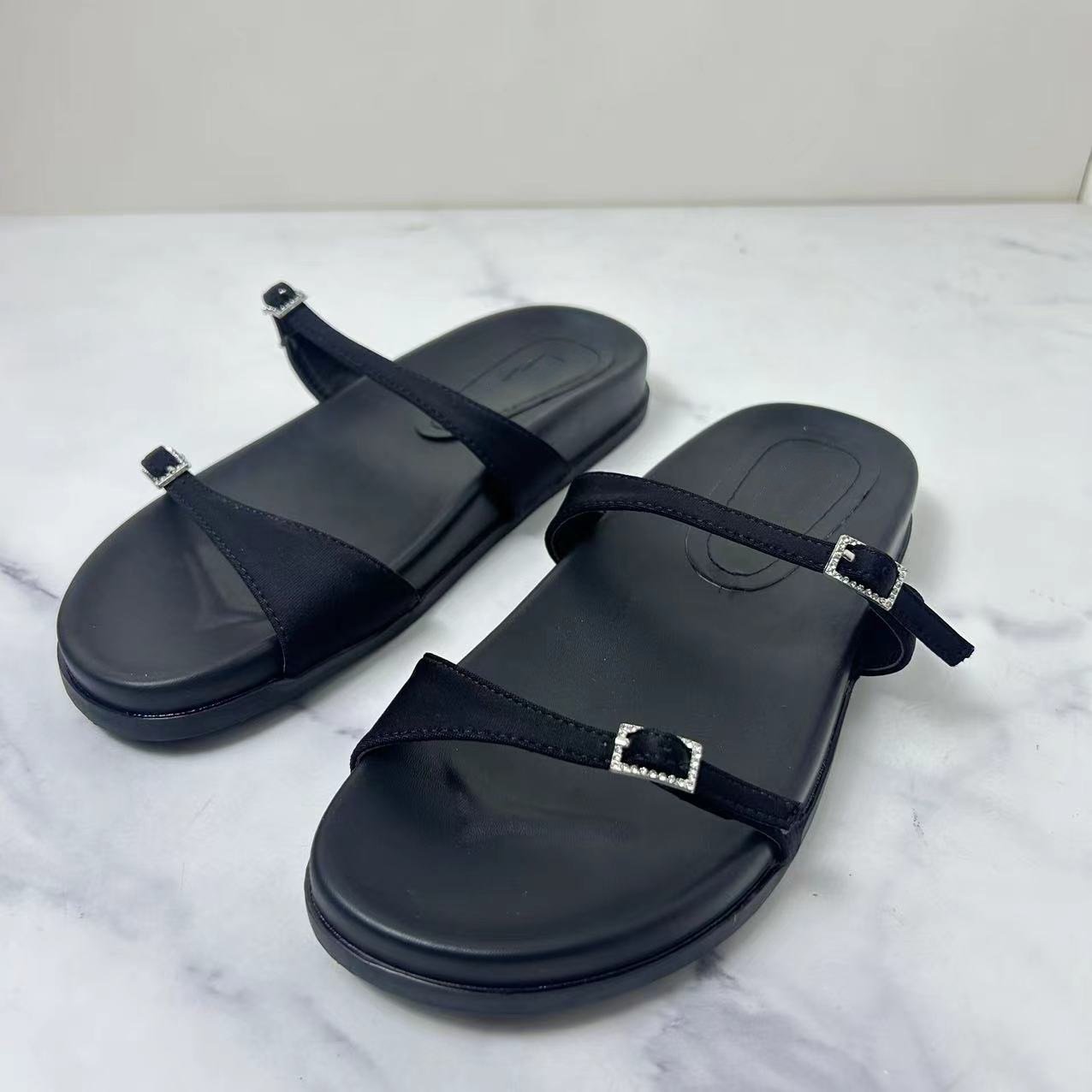 Silks and Satins Famous ZA Shoes 2024 Summer Thick Flat Slides Slippers Black Outdoor Casual Beach Women's Shoes Large size 42