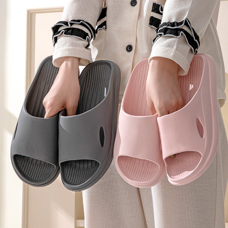 New Mens Ladies Sliders Extra Soft Comfy Cloud Pool Slippers Sandals Bathroom Non Slip House slippers