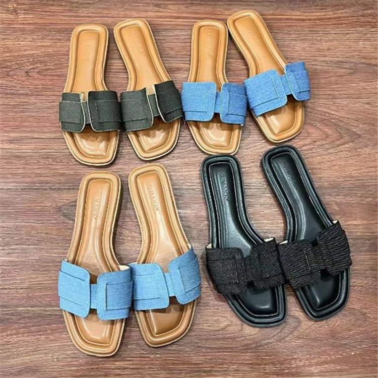 2024 fashion Slippers jean material luxury Low heeled Slide Sandals famous brand lady women slippers shoes