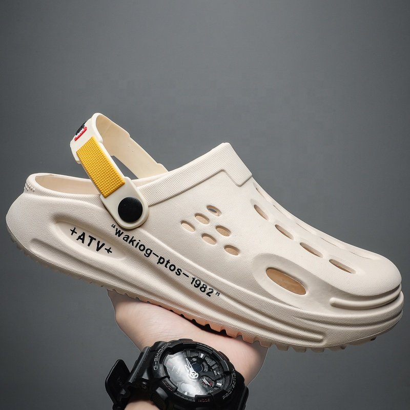 Wholesale Customize house slides slippers men sporty shoes fashion flat slipper EVA male beach summer clogs