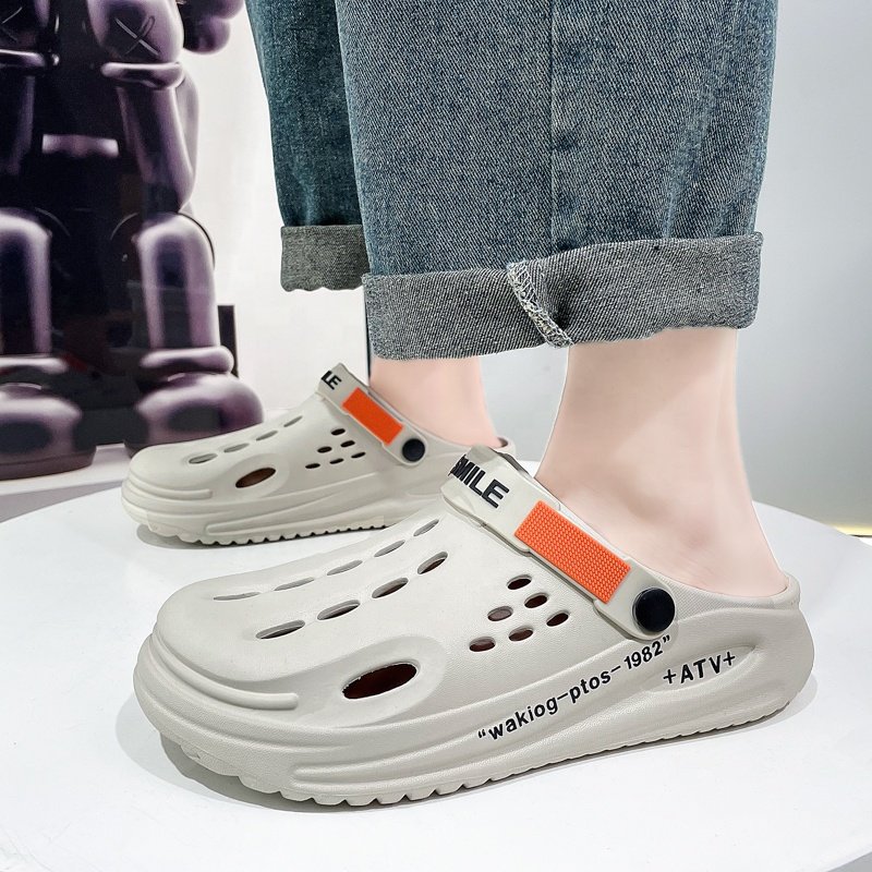 Wholesale Customize house slides slippers men sporty shoes fashion flat slipper EVA male beach summer clogs