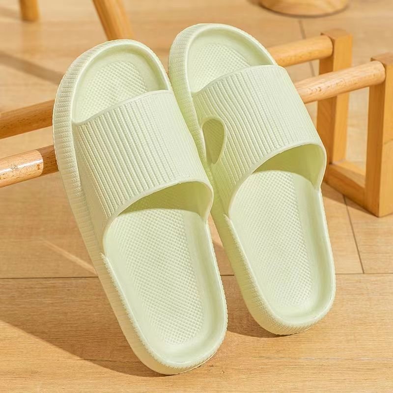 New Product 2024 Eva Pillow Soft Slides Thick Platform Casual Sandals Pillow Slides Cloud Slippers Indoor Slippers Eva