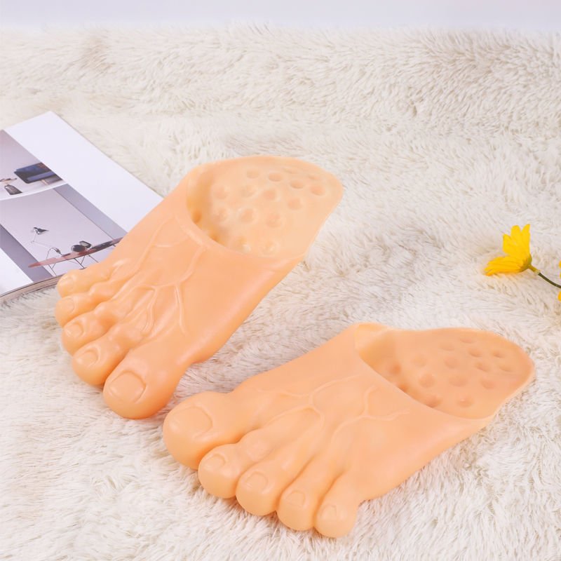 2023 Funny whimsy simulation feet shoes barefoot big toe spoof hulk five fingers slipper shoes